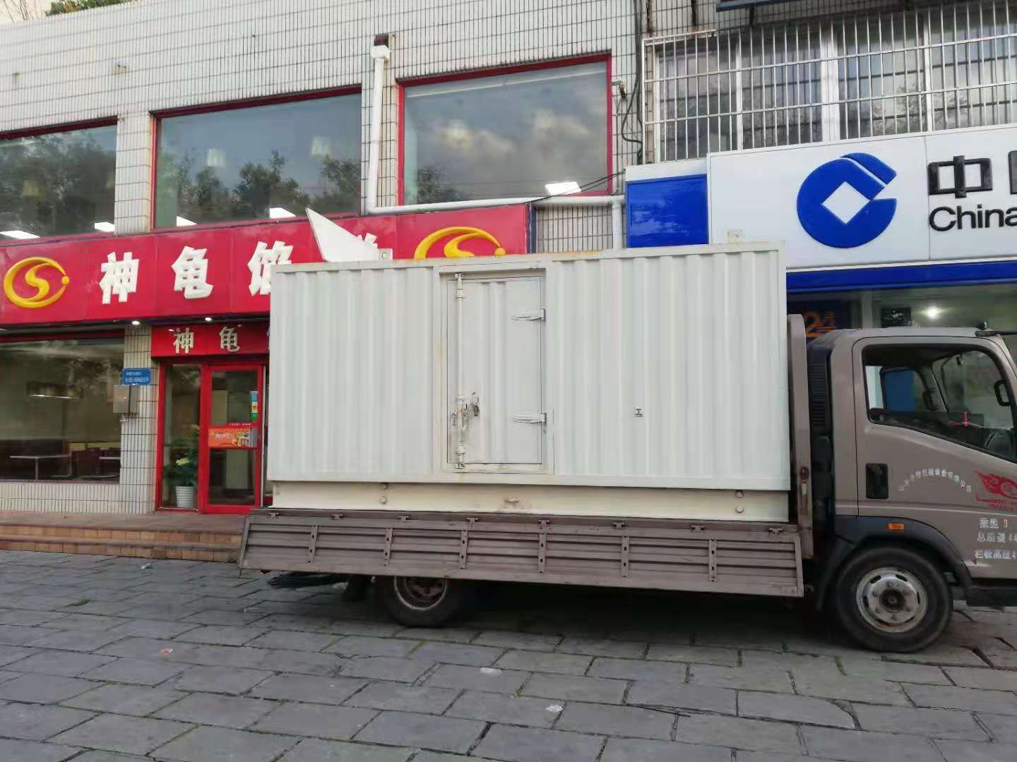 巴马出租发电机-柴油发电机组错误的启动方式