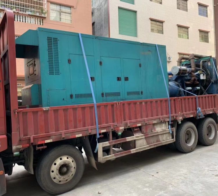 巴马如何在不同负载率下确保 400KW 柴油发电机组的正常运行？