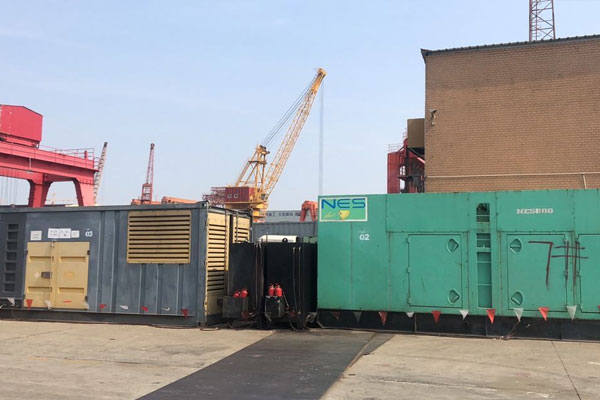 巴马发电机出租空气滤清器的清洁频率是多少？