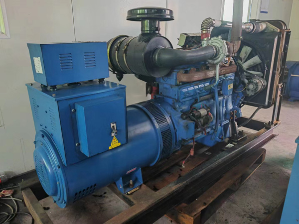 巴马100kW柴油发电机组使用多级机油有哪些优缺点？